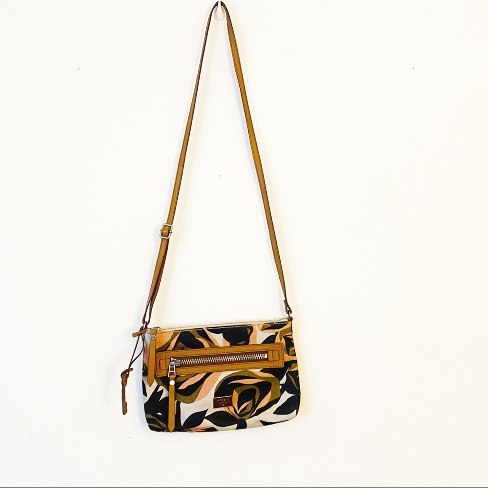 EUC Fossil Floral Crossbody Purse